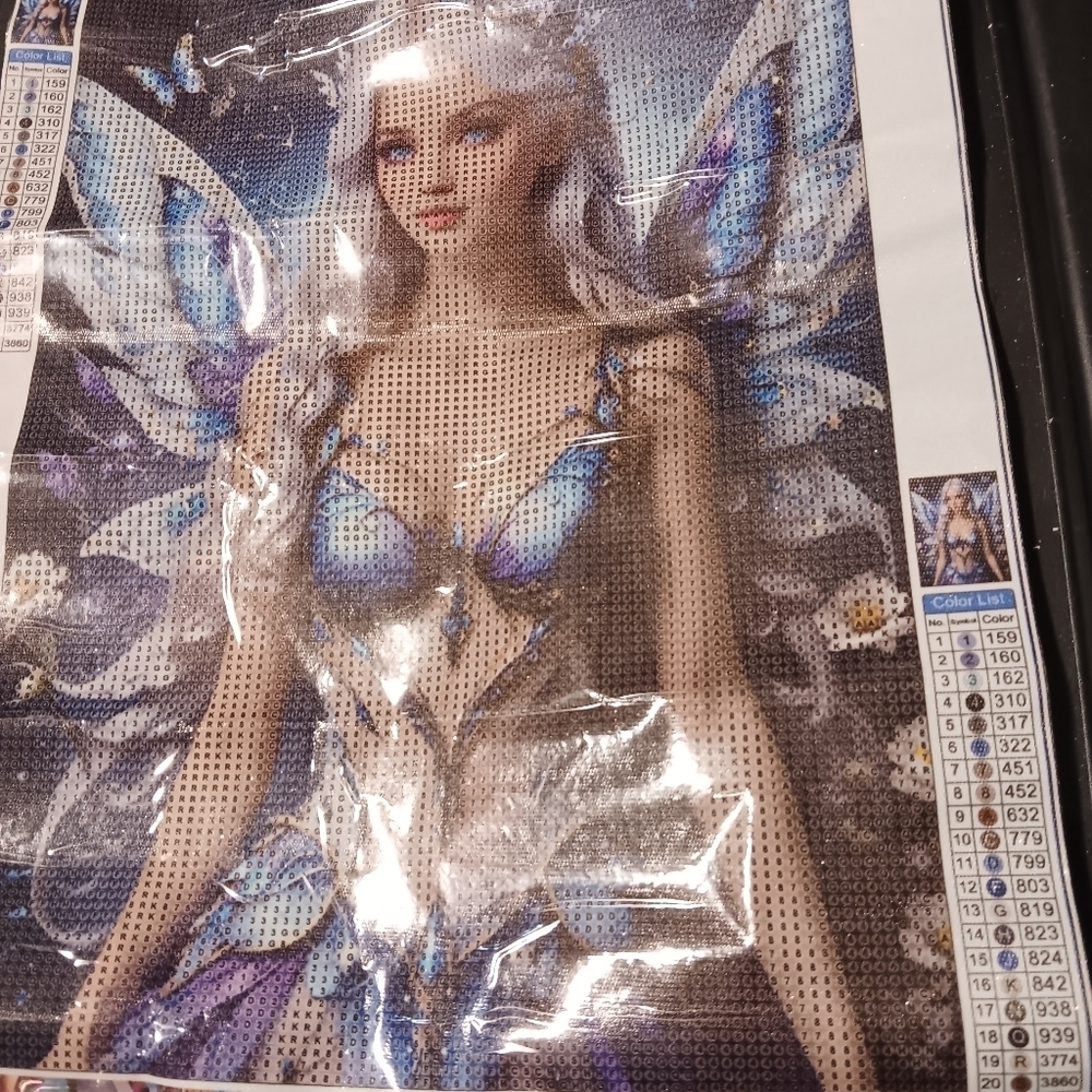 Fantasy Character Diamond Art Paint Kit 30x40 - Picture 3 of 5